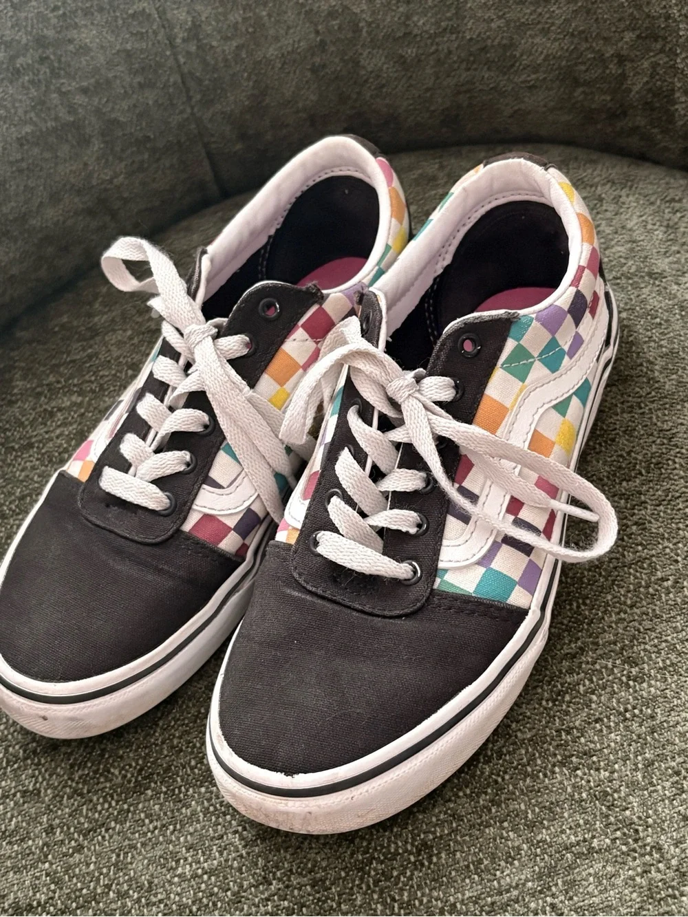 Kids Vans Black Checkered Low-Top youth 3.5